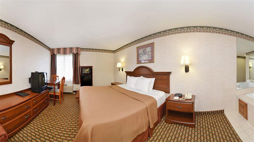 Best Western Bradbury Inn & Suites Perry Exterior photo