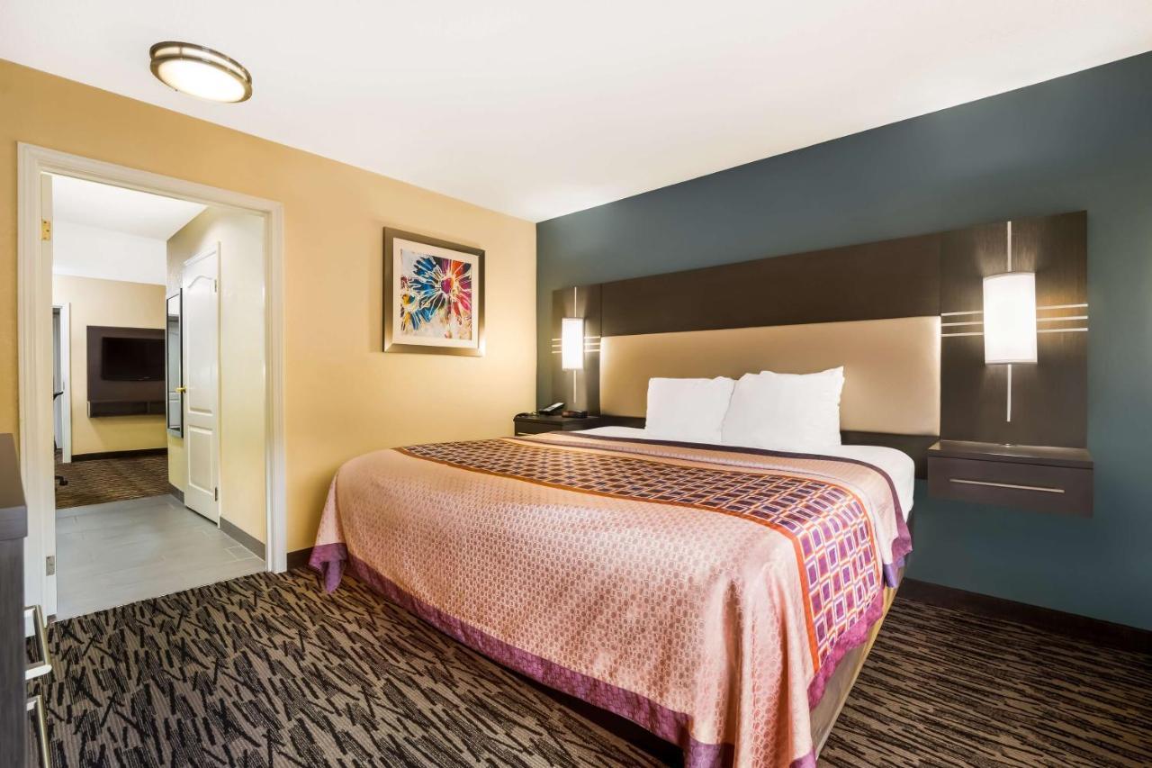 Best Western Bradbury Inn & Suites Perry Exterior photo