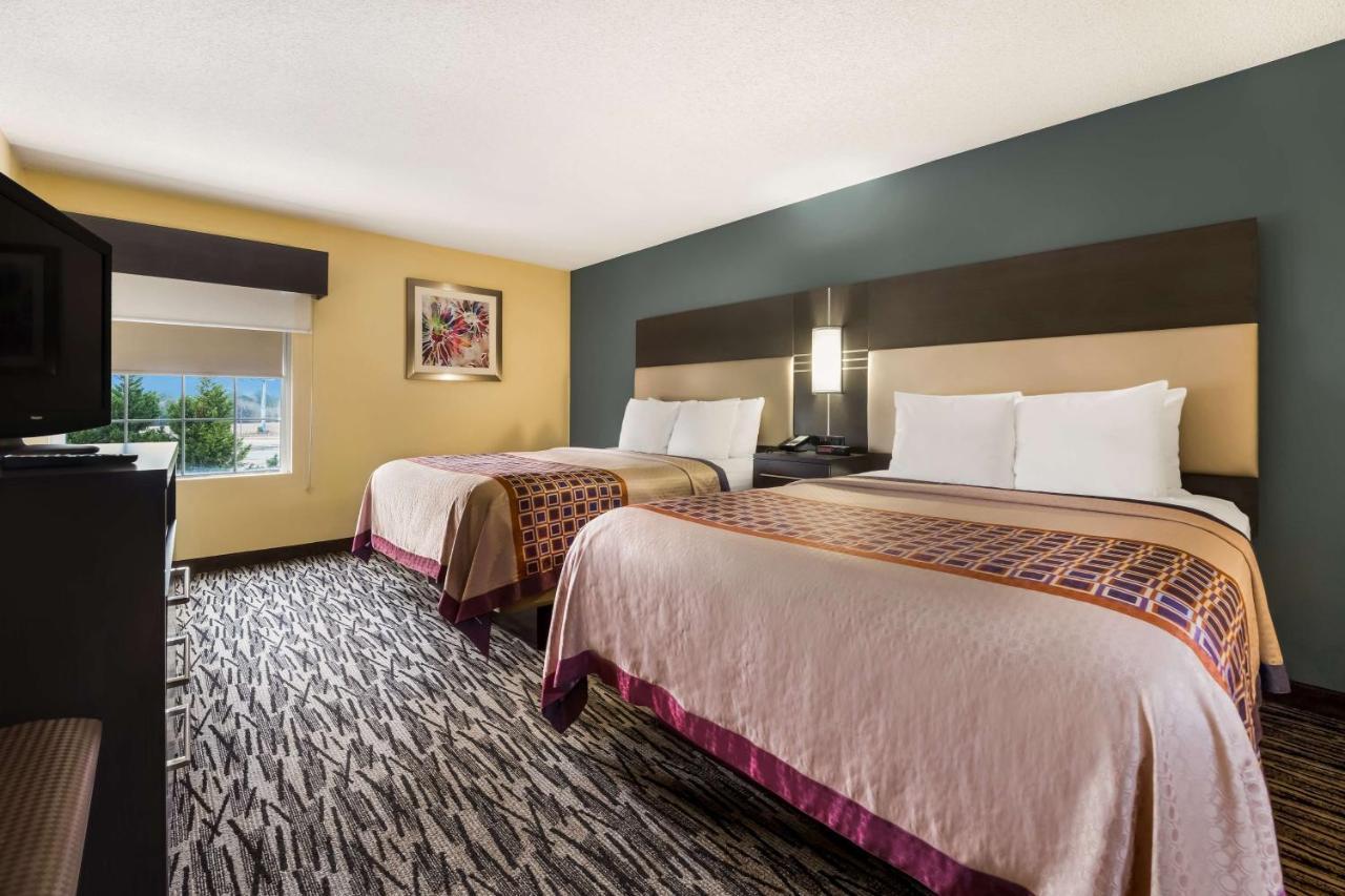 Best Western Bradbury Inn & Suites Perry Exterior photo