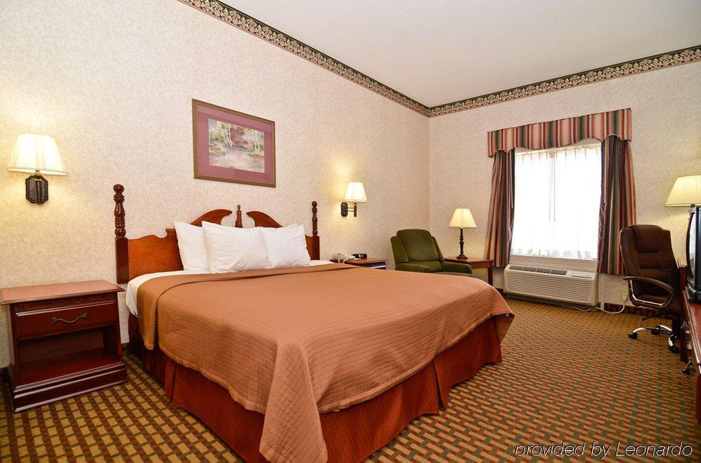Best Western Bradbury Inn & Suites Perry Room photo