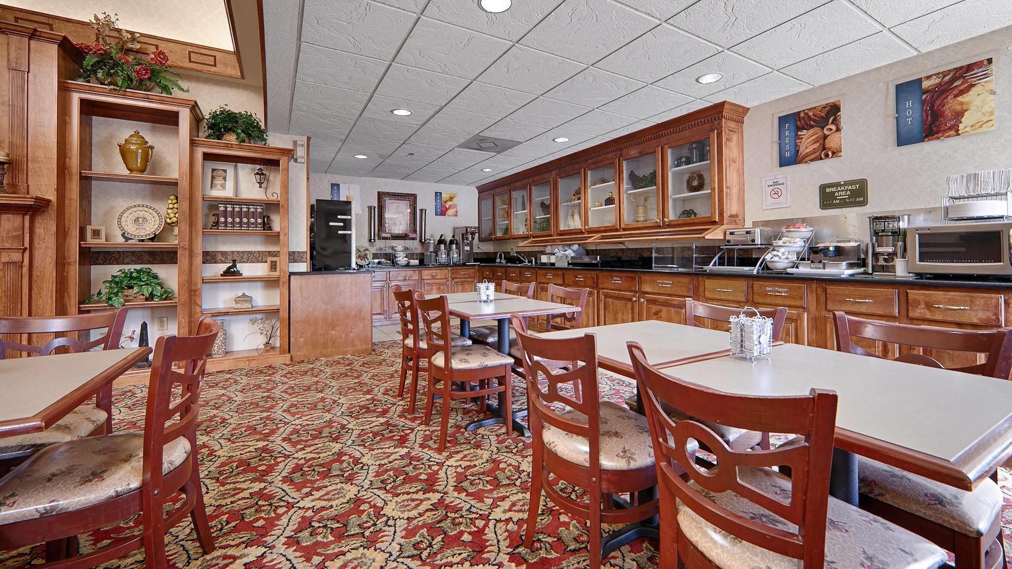 Best Western Bradbury Inn & Suites Perry Exterior photo